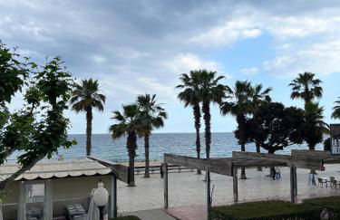 ALQUILER PISO BLANES con VISTAS AL MAR - Photo 1