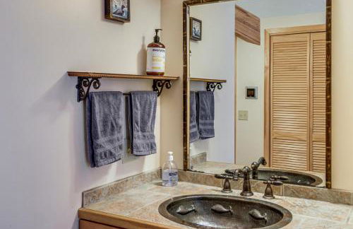 4-Season Recreation Secluded Pike River Cabin - Foto 18