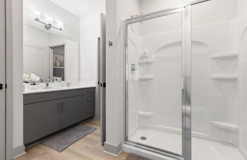 Contemporary Living 5 Min From Downtown - Foto 9