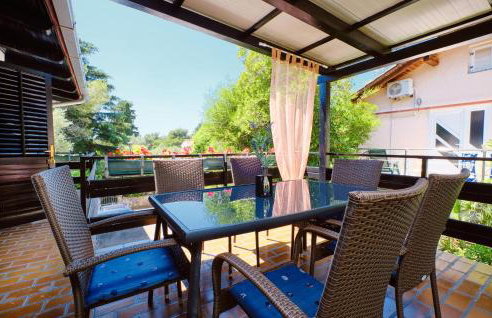 Beautiful Apartment In Mali Losinj - Foto 8