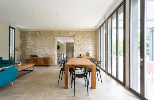 **Charmant Mas Rénové avec Piscine et Jardin au Cœur de la Provence!** - Foto 13