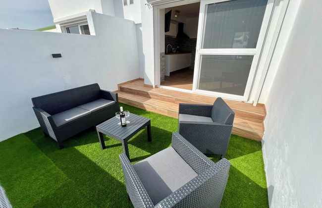 Sea View Bungalow with Communal Pool - Foto 36