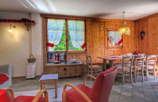 Typical Cottage in Bellamonte Italy With Bubble Bath - Foto 27