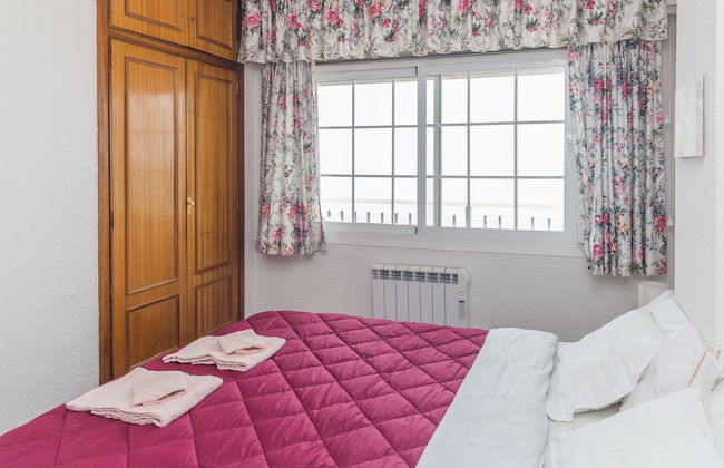 Beachfront 4BR Big groups or 2 families - Foto 7