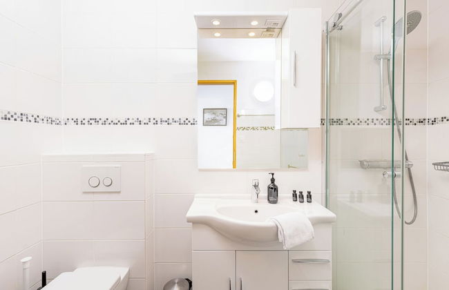 App Les Lupins 16 - Foto 2