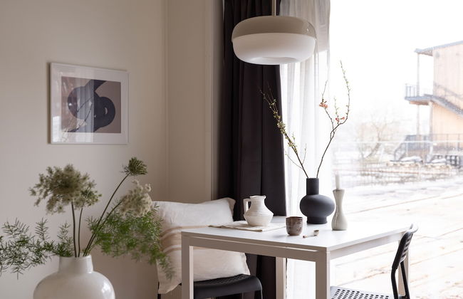 Waterfront Cabins - Photo 4