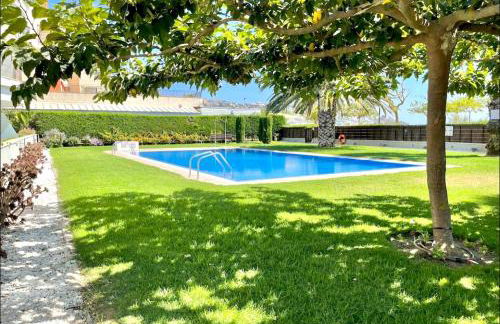 Milenial Marinapark - Apartamento a pie de playa con piscina y parking - Foto 3