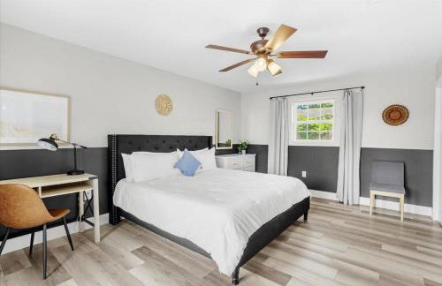 Ranch Home Gem 5BR Home Sleeps 12 with Game Room - Foto 21