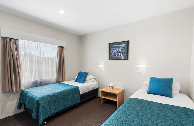 Bay View Villas - Photo 10