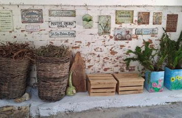 Flower house - Photo 2