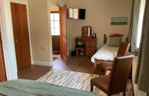 Weatherhead Farm - Photo 4