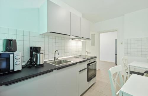 Monteurwohnungen in Trier - Parkplatz - Einzelbetten - Waschmaschine und Trockner - Foto 9