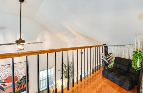 Riverfront Cuero Vacation Home with Spacious Deck! - Foto 12