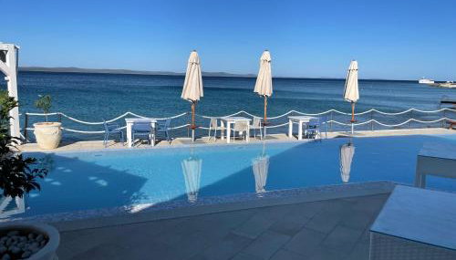 Luxury two-floor apartment in Petrčane with garden and pool - Photo 4