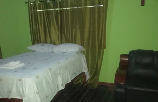 Deano's Cottages - Photo 11