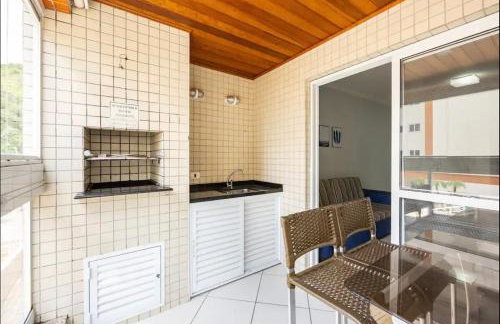 Canto nobre da Praia Grande - Apartamento completo e confortável - Foto 9
