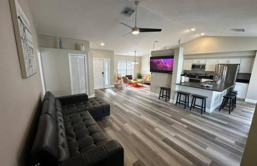 Manatee Oasis Weeki Wachee Family Fun Pool Home - Foto 17