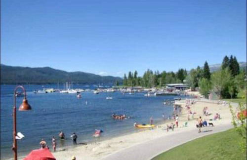 McCall Mountain Getaway - Pet Friendly - Photo 34