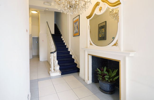 17 Hertford Street - Photo 28