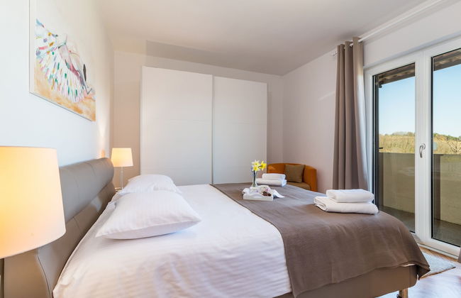 Holiday Home with pool and garden - Foto 2