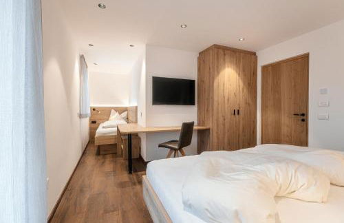 Alpenrose Alpine Living - Photo 30