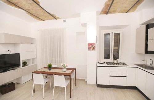 Laterano 250 - Colosseo - Foto 27