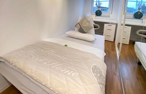 4 Zimmer Apartment, 125 qm, ruhig und zentrumsnah, max 5 Pers, Dachterasse, Garage, 1000 MBit - Foto 35