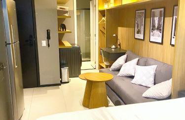 Consolacao GREY BOX - Studio de Luxo no Centro - Ar Condicionado - Cama Queen - Maquina de Lavar - Prox Metrô- Cozinha Completa - Wifi 500mbps - 7 andar - Foto 18