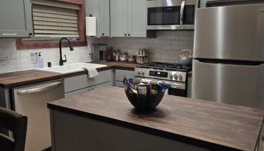 Dovetail Den - Tranquil with Hot Tub and Air Conditioning - Foto 5, stove, dishwasher, toaster