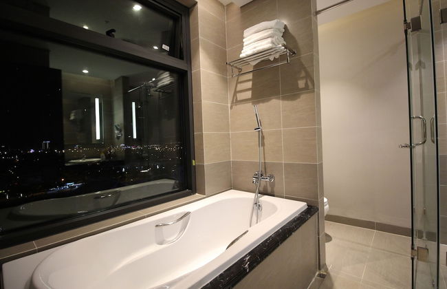 Neo Classic Condo - Foto 41