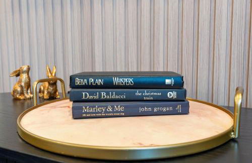 Stone Flora 2BR Condo Near Downtown and Bay - Photo 36