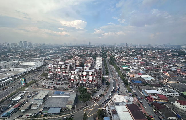 Skyline Luxe 4BR Retreat with En-suites - Foto 40