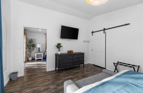 Lake Front ~ Firepit ~ Kayaks ~ SUPs ~ Yard Games - Foto 32