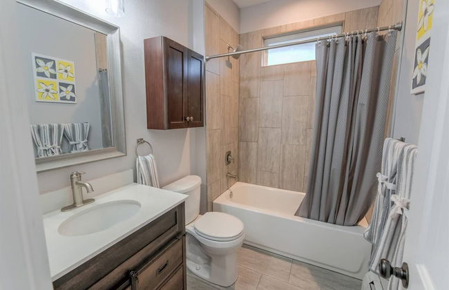 Couple's Mountain Getaway Close to Everything! - Foto 35