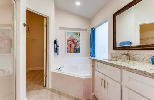 H8438S Emerald Island Resort One Level POOL Pet OK - Foto 23