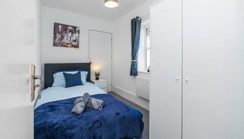 4BR New Build - Near Ferry Port - Great for Groups - Foto 4, towels