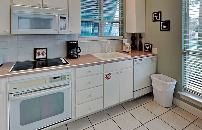 Destiny Beach Villas by Southern Vacation Rentals - Photo 49