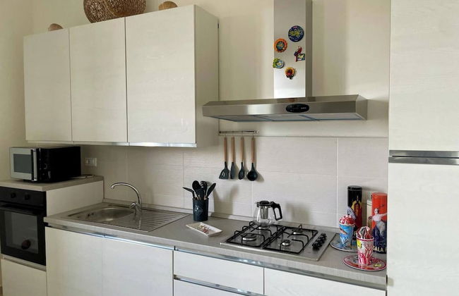 Seafront House Le Finestre Sul Mare With Balcony - Photo 17