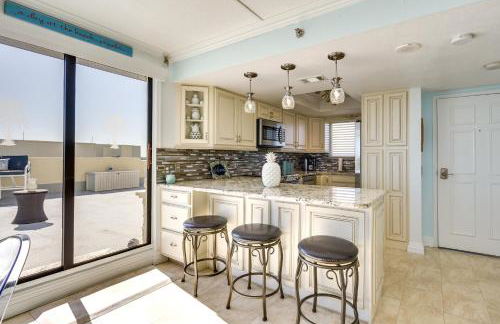 Resort-Style Penthouse with Patio in Hudson! - Foto 8