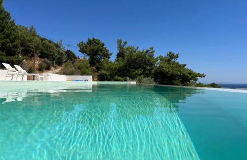 Privatised Pasparo Estate - 3 Apartments & Pool - Foto 26