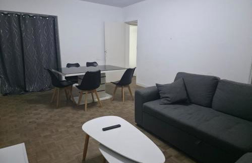 Appartement 70m² Pierrelatte Cosy, NETFLIX+WIFI - Foto 2