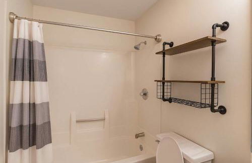 Soulard River-View Loft - 2 King BR - Parking - Foto 22