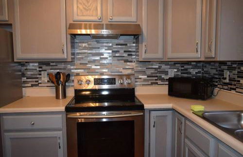 Home In Greenville 4 bedrooms, 4 beds, 2 baths - Foto 27