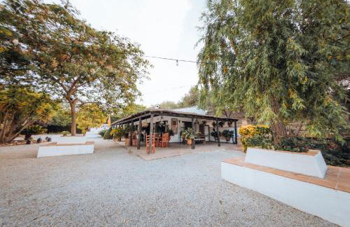 LA CUADRA, Finca a los pies de Sierra Nevada, a 10 minutos del centro, Piscina, Jardín, Barbacoa - Foto 5