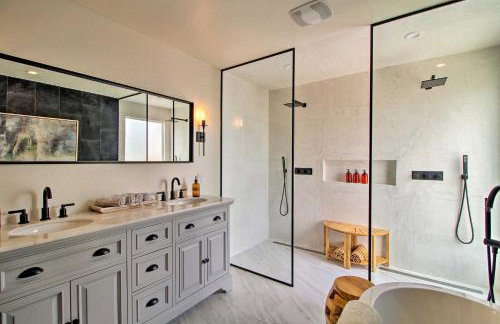 Luxury Albuquerque Home with Pool, Deck, and Hot Tub! - Foto 15