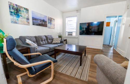 Stylish Apt - 2 Queen Bed - Easy Hospital Access - Foto 1