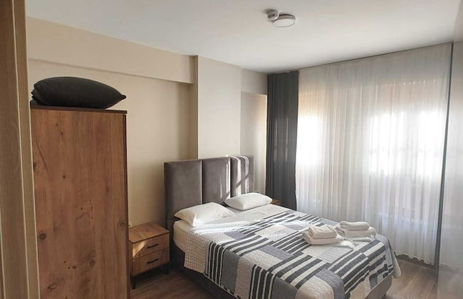 Hotel Majestik - Photo 8