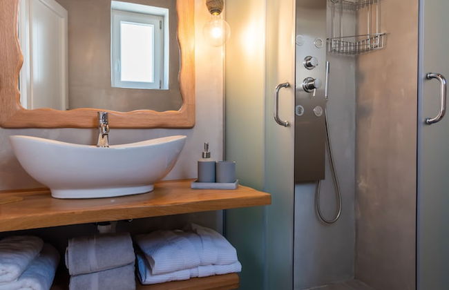 Milesian Suites - Foto 49