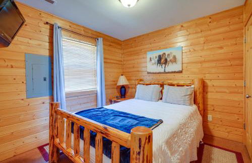 Lakefront Vacation Rental with Patio and Grill! - Foto 13