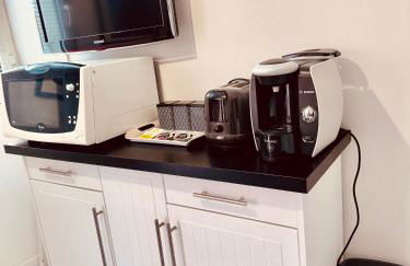 Antibes Port - Terrasse - Parking - Piscine - Foto 18